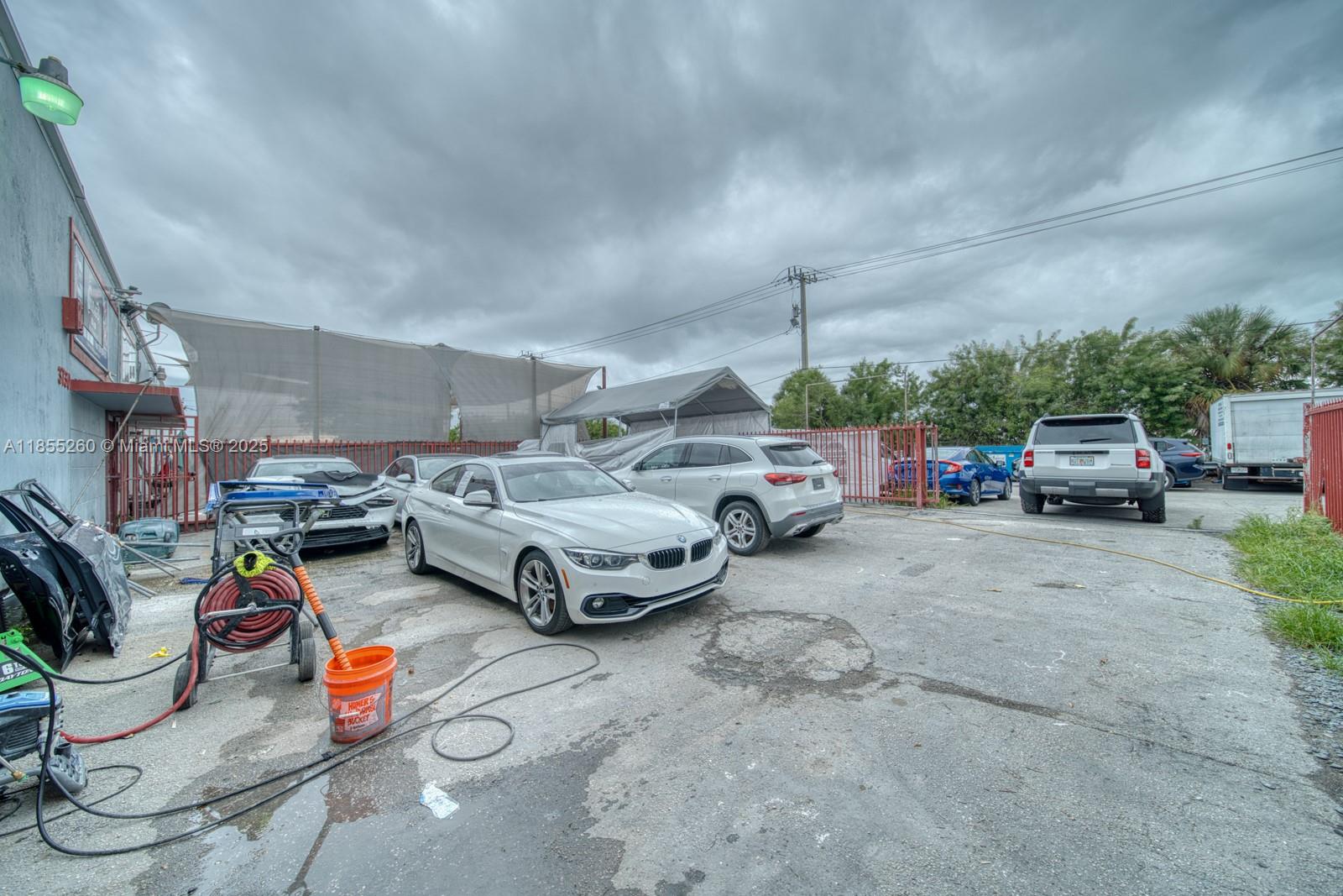Turnkey Auto Body Shop For Sale in Prime Hialeah Location