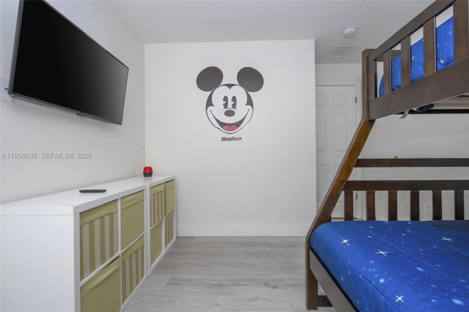 EMERALD ISLAND RESORT PH - Residential