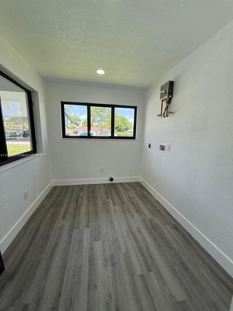 SIERRA 2ND ADDN - Residential