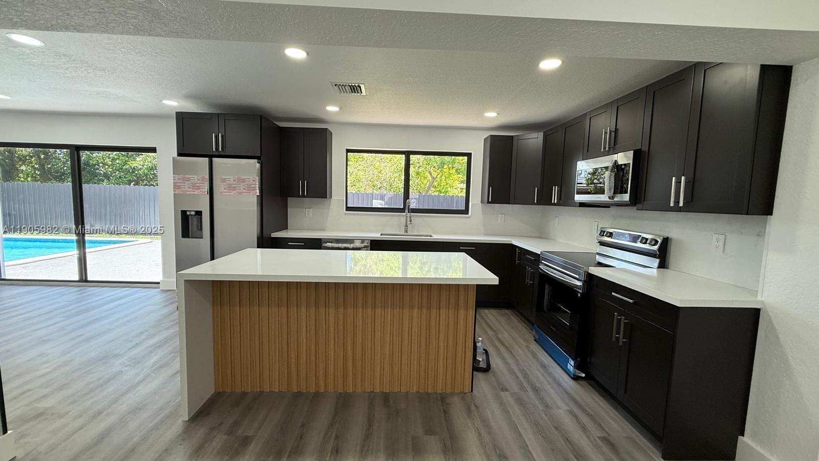 SIERRA 2ND ADDN - Residential