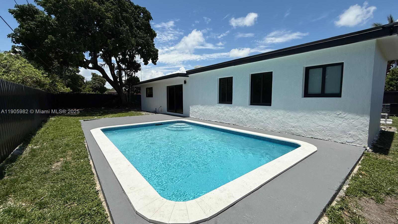 SIERRA 2ND ADDN - Residential