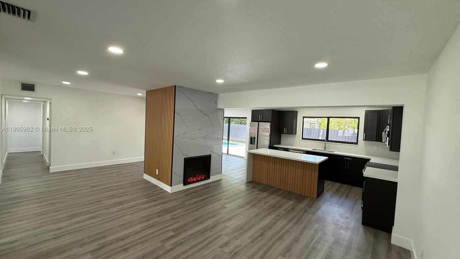 SIERRA 2ND ADDN - Residential