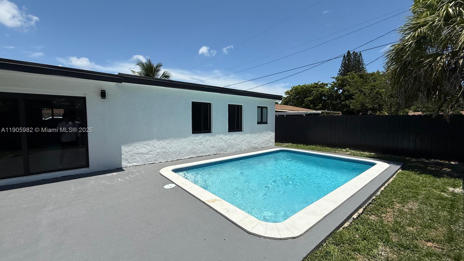 SIERRA 2ND ADDN - Residential