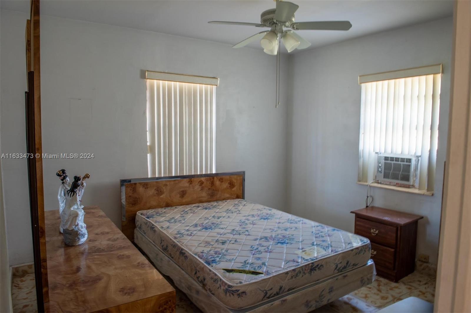 HIALEAH 13TH ADDN AMD PL - Residential