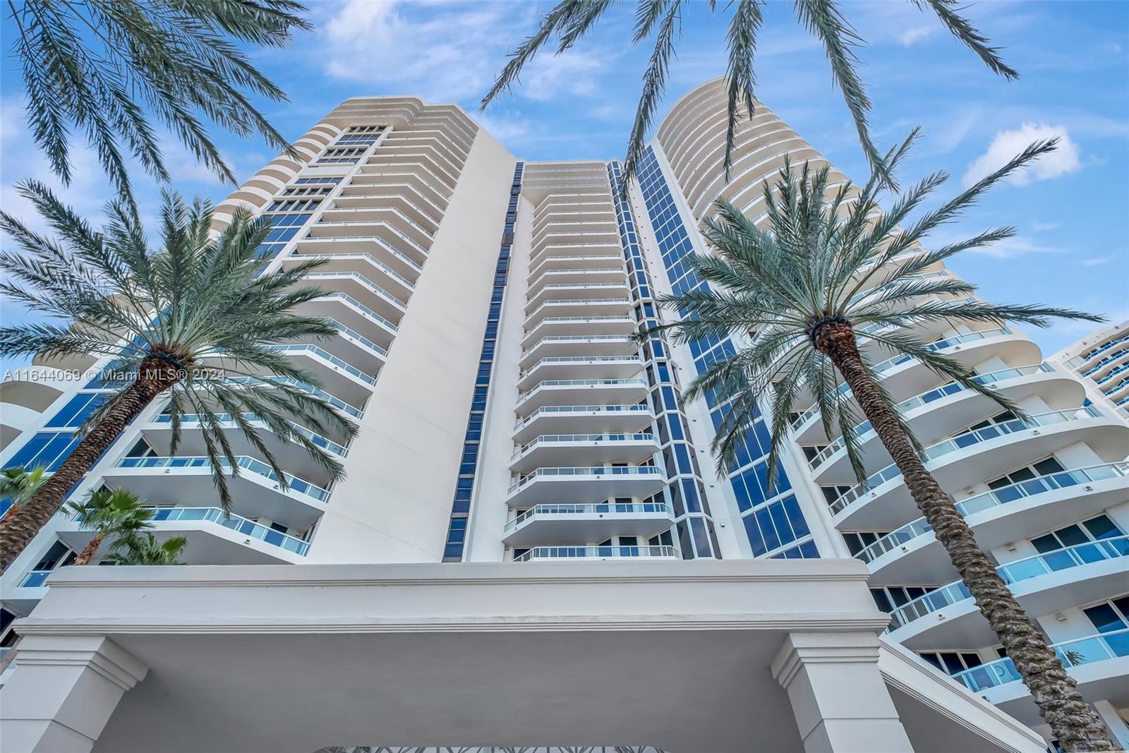 ATLANTIC I AT THE POINT C - Residential