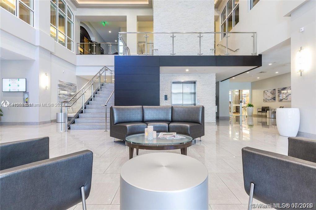ATLANTIC I AT THE POINT C - Residential