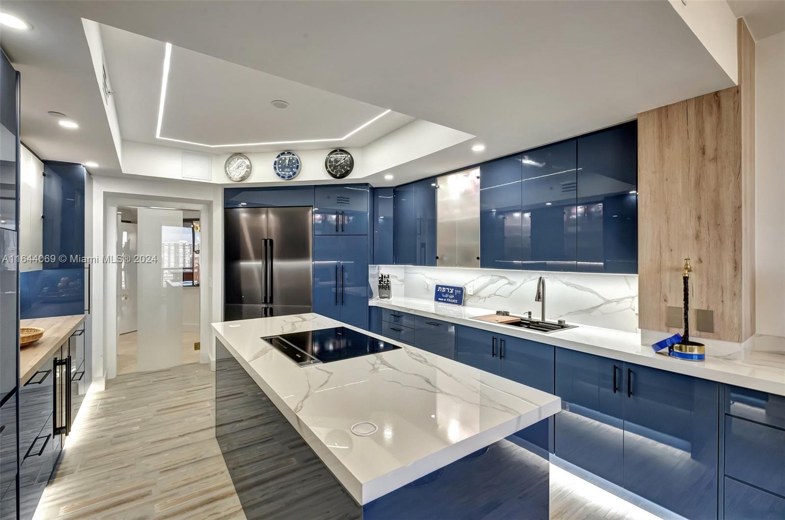 ATLANTIC I AT THE POINT C - Residential
