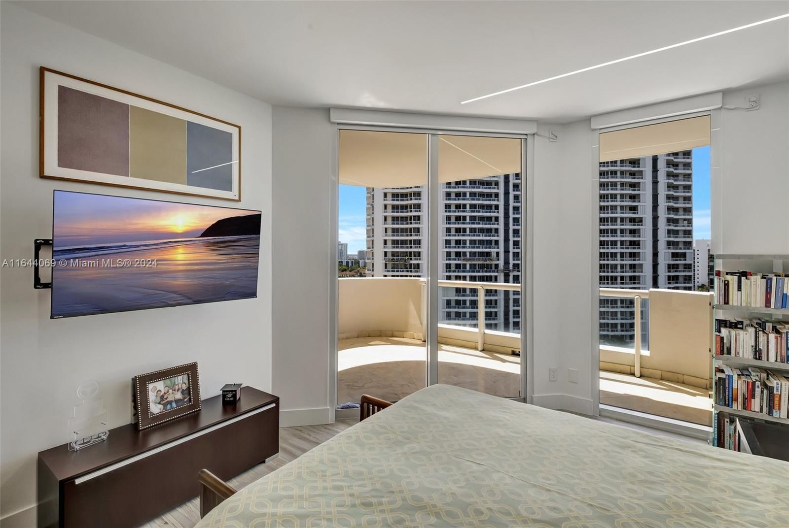 ATLANTIC I AT THE POINT C - Residential