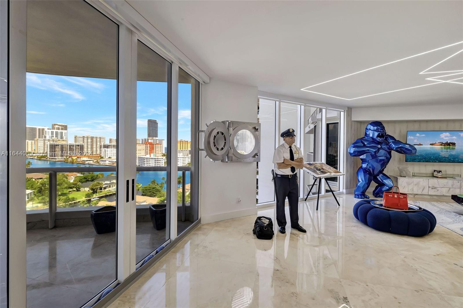 ATLANTIC I AT THE POINT C - Residential
