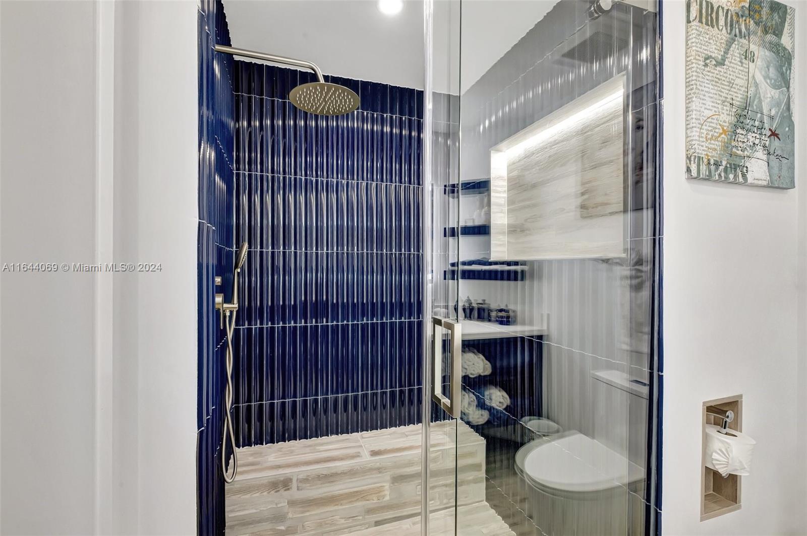 ATLANTIC I AT THE POINT C - Residential