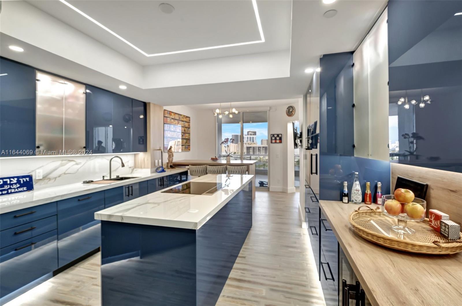 ATLANTIC I AT THE POINT C - Residential