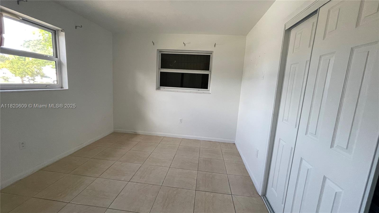 HOLLYWOOD BEACH HEIGHTS S - Residential Lease