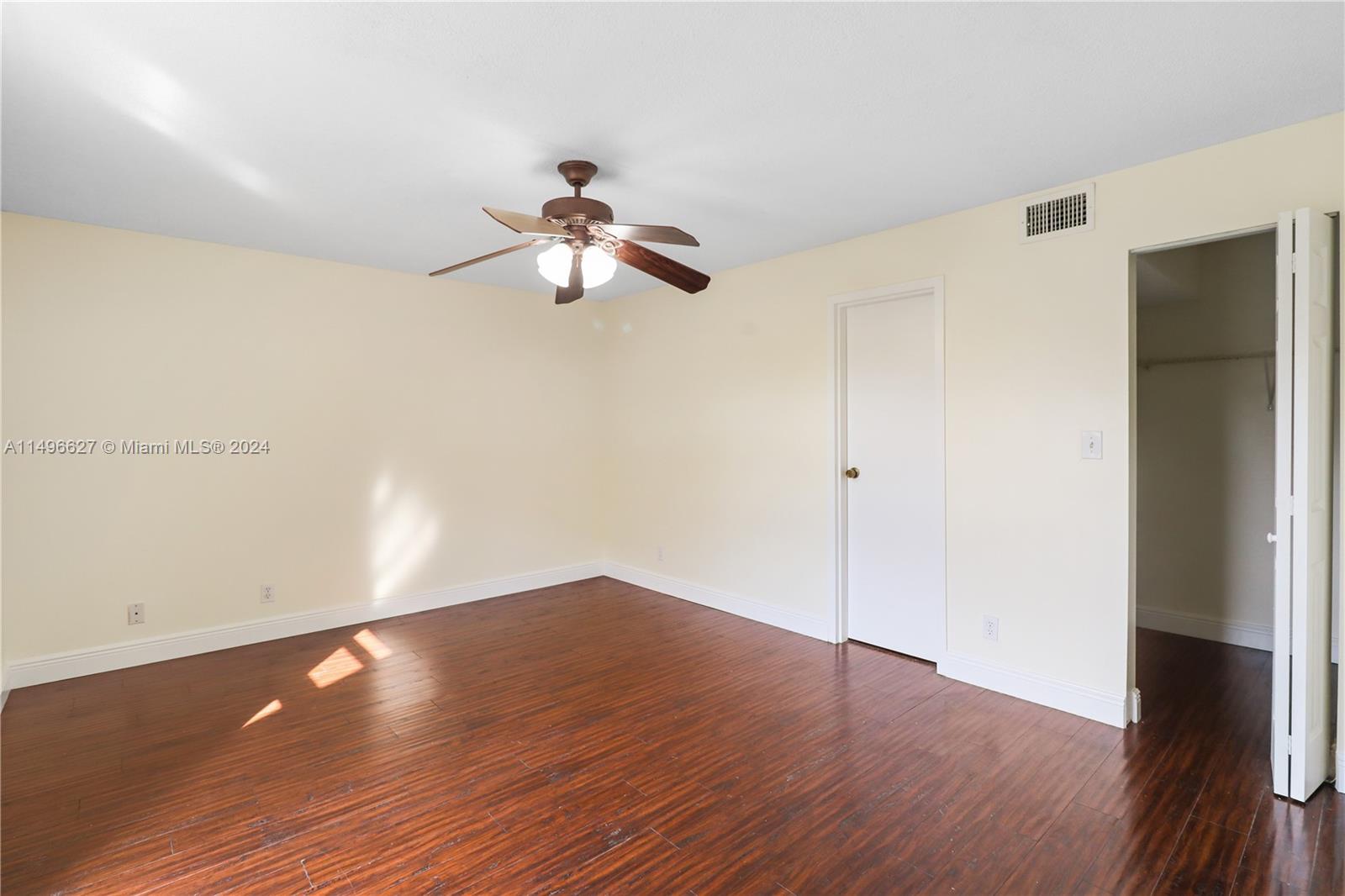 SANDS POINT CONDOMINIUM V - Residential Lease