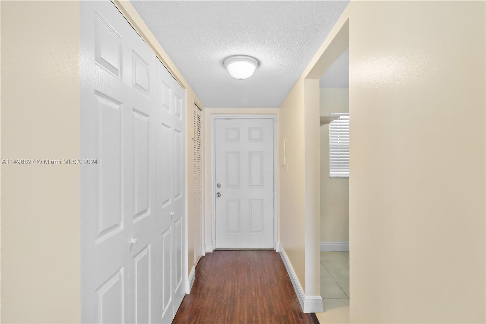 SANDS POINT CONDOMINIUM V - Residential Lease