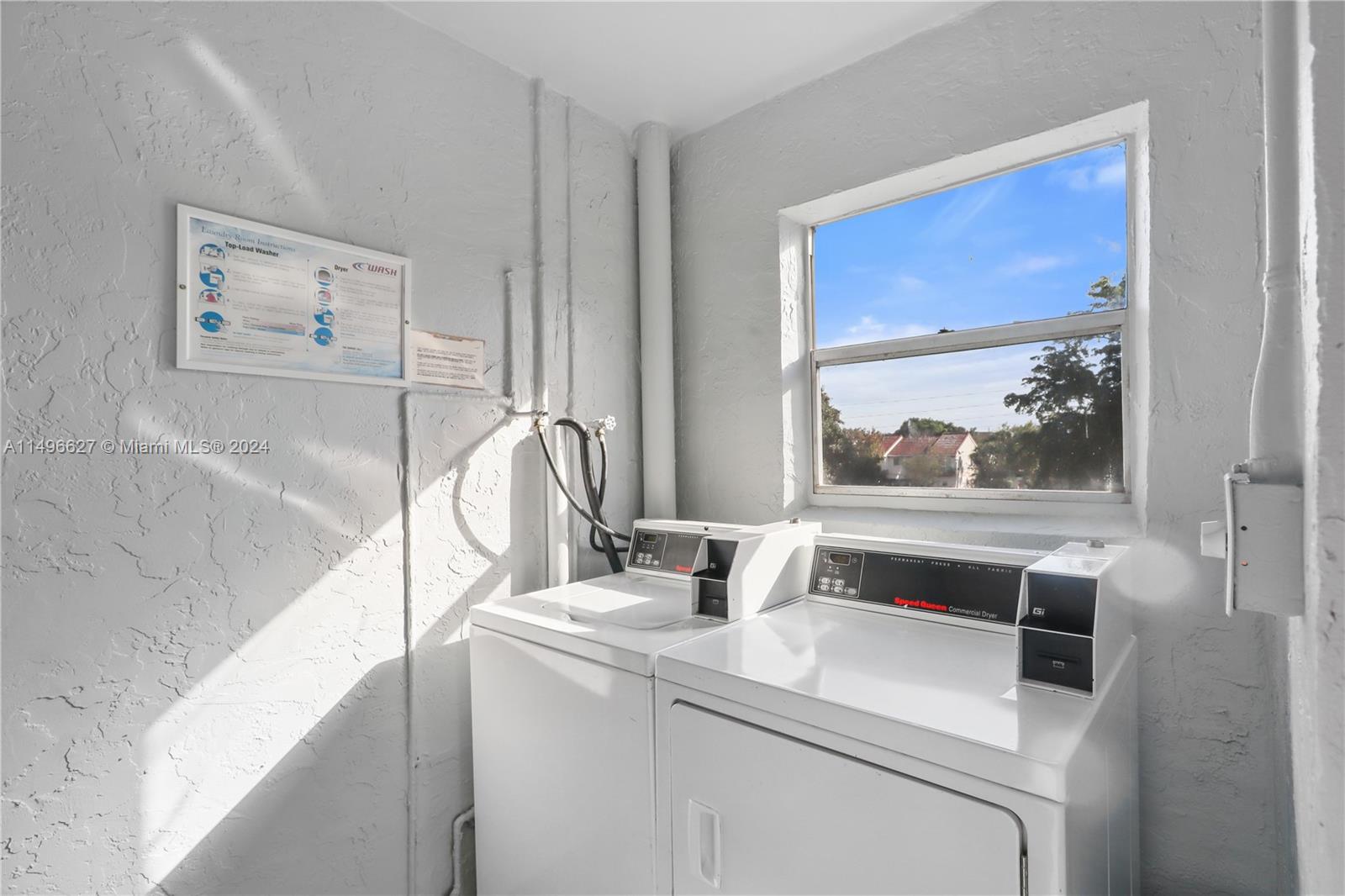 SANDS POINT CONDOMINIUM V - Residential Lease