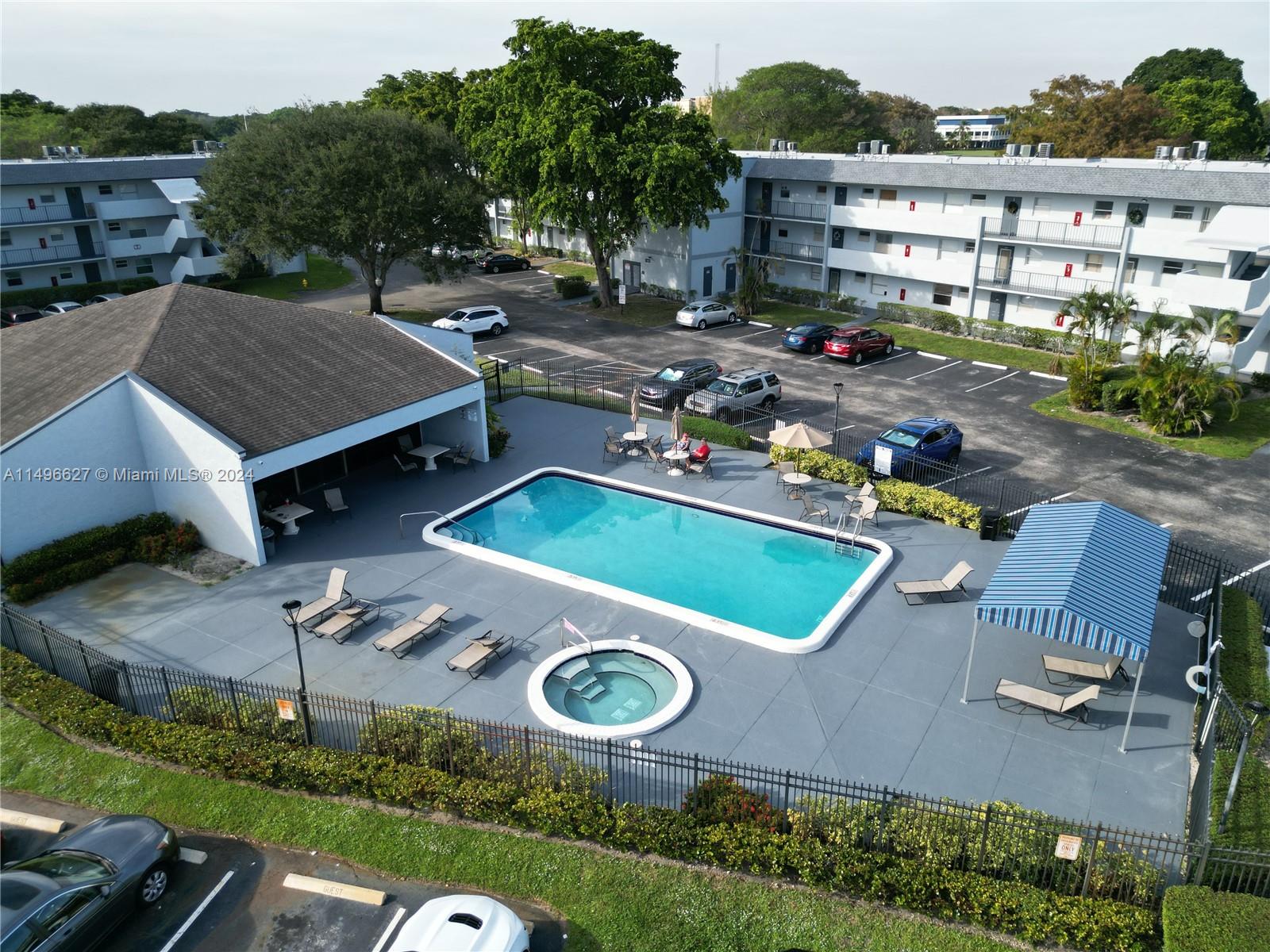 SANDS POINT CONDOMINIUM V - Residential Lease