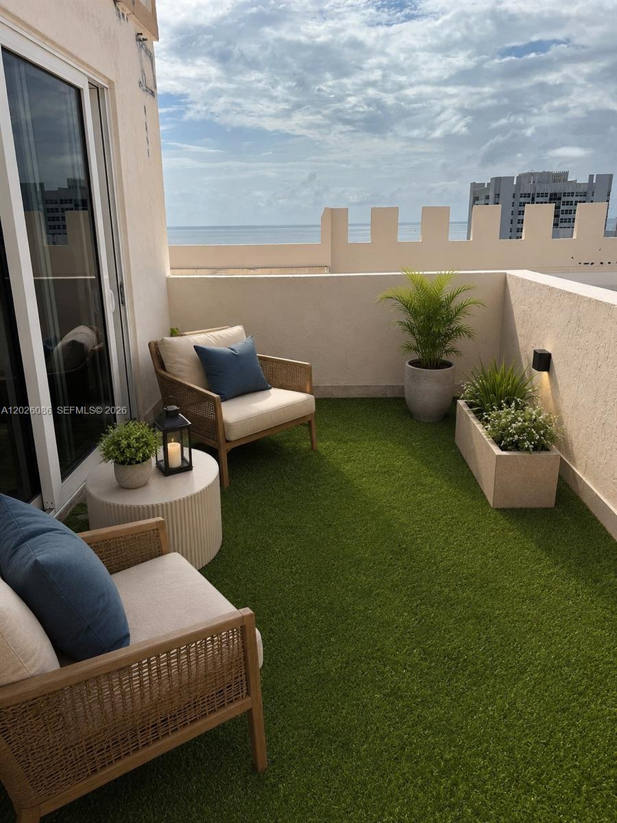 PRINCE GEORGE ARMS CONDO - Residential