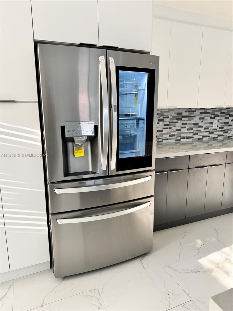 LUCERNE POINTE ONE,TWO,TH - Residential