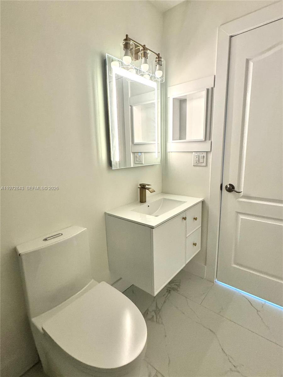 LUCERNE POINTE ONE,TWO,TH - Residential