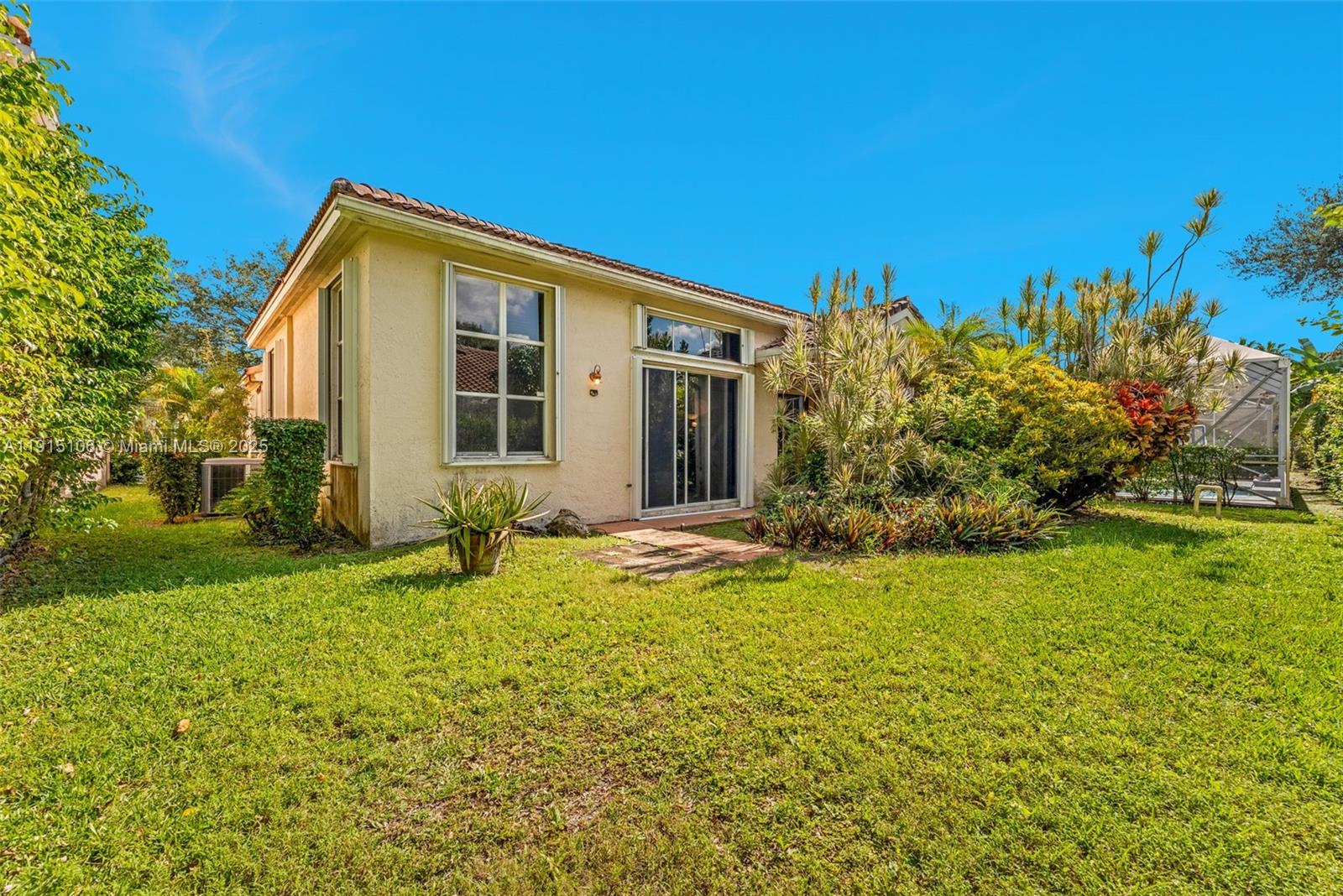 CYPRESS CAY - Residential Lease