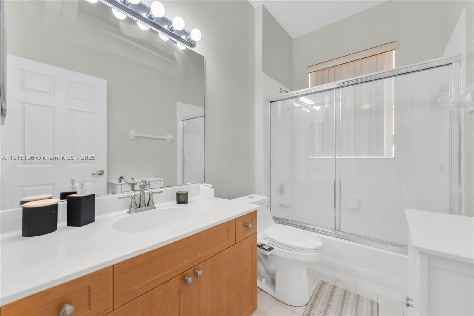 CYPRESS CAY - Residential Lease