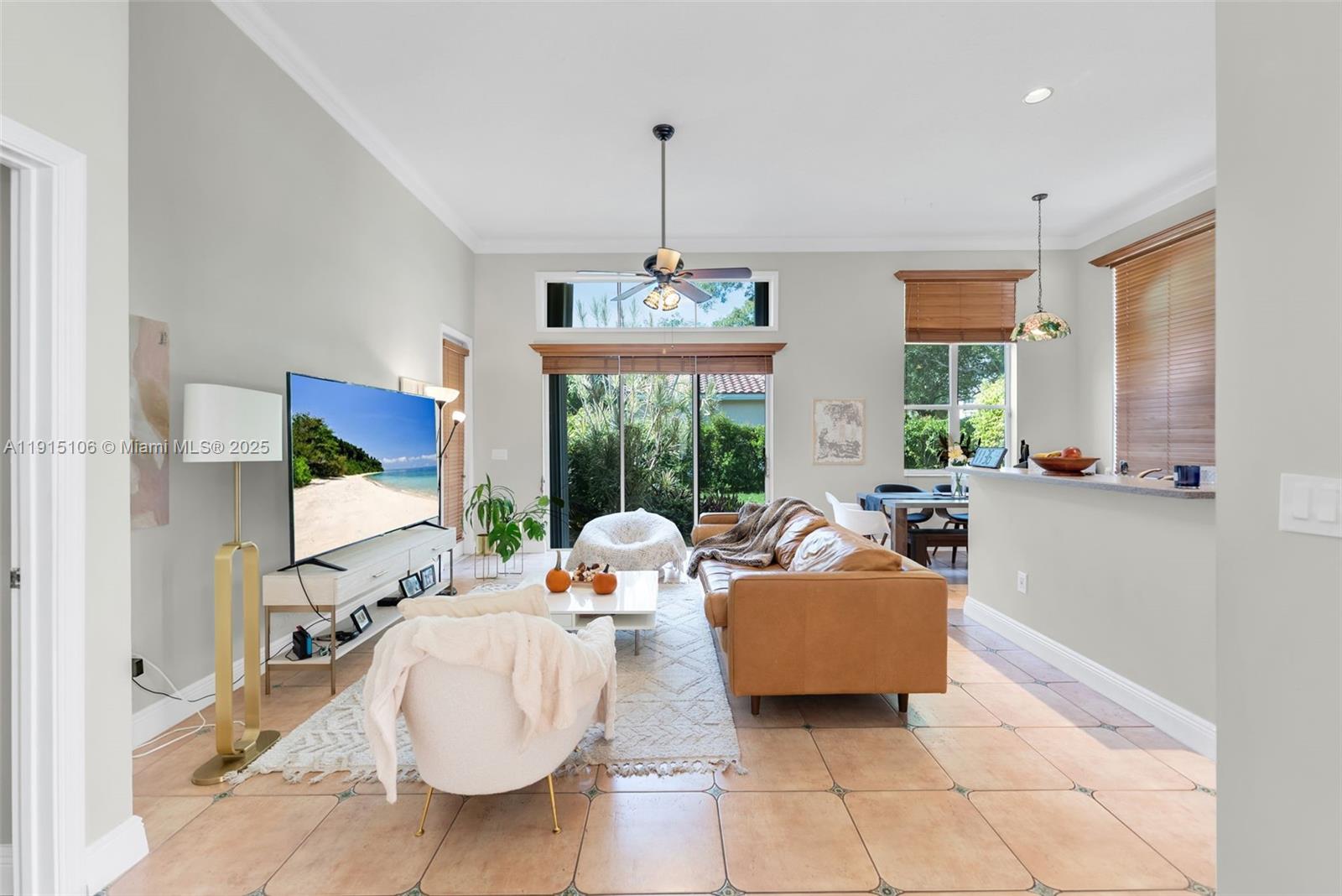 CYPRESS CAY - Residential Lease