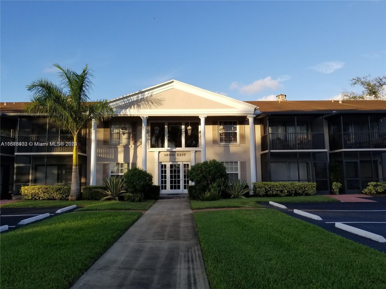 Property for Sale at 9001 Jacaranda Ln 107, Plantation, Miami-Dade County, Florida - Bedrooms: 2 
Bathrooms: 2  - $290,000