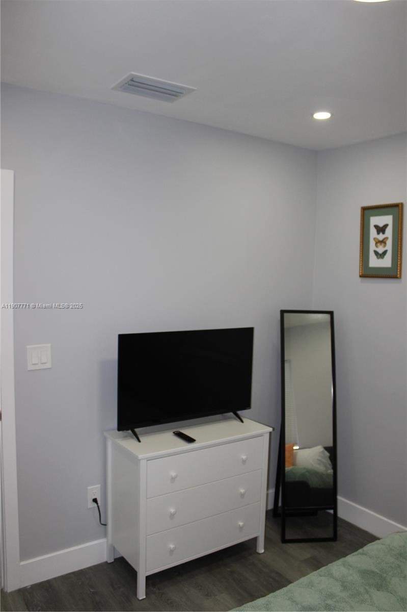 TAMARIND PARK - Residential Lease