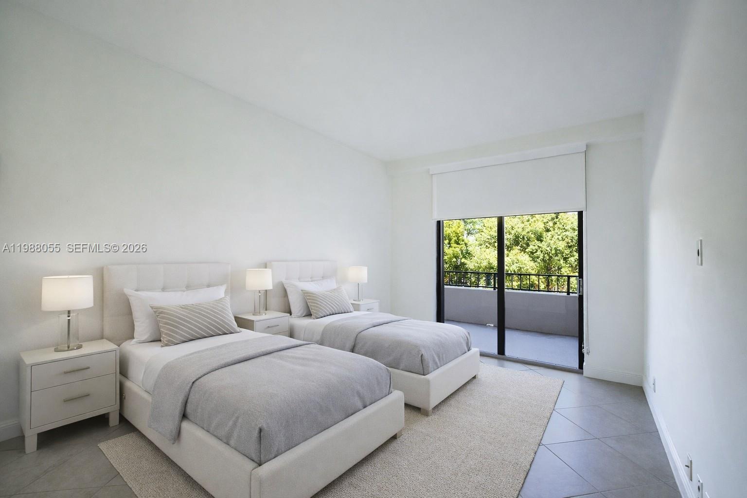 THE EMERALDBAY @ KEY COLO - Residential
