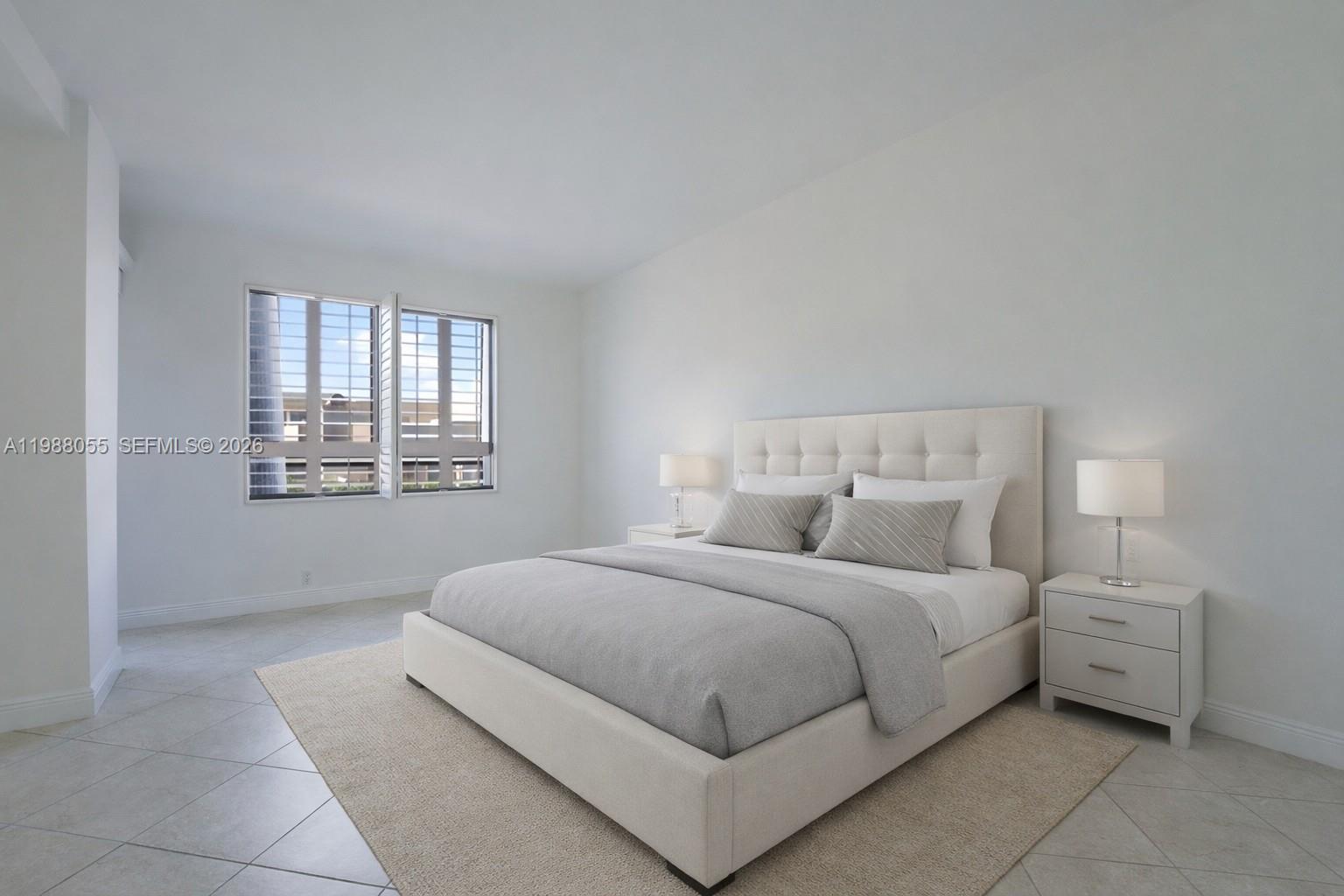 THE EMERALDBAY @ KEY COLO - Residential