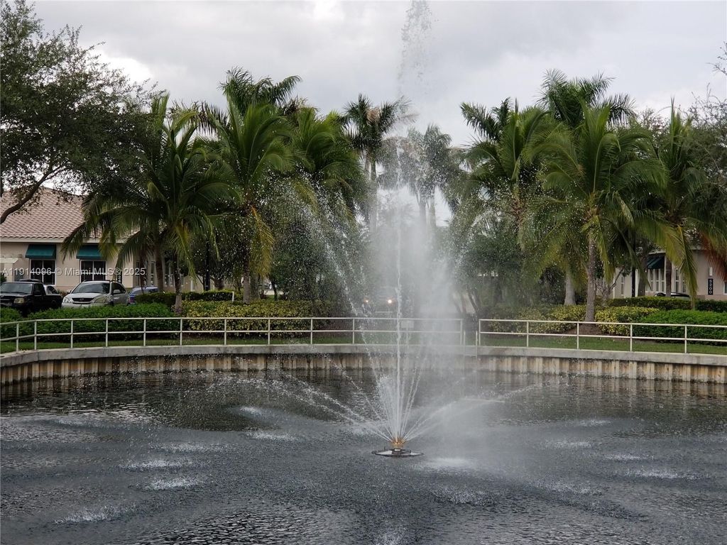 Photo of 5220 S University Dr #203C, Davie, FL 33328 (MLS # A11914096)