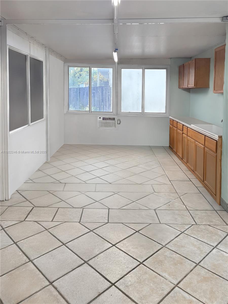 DEERWOOD PART IV - Residential