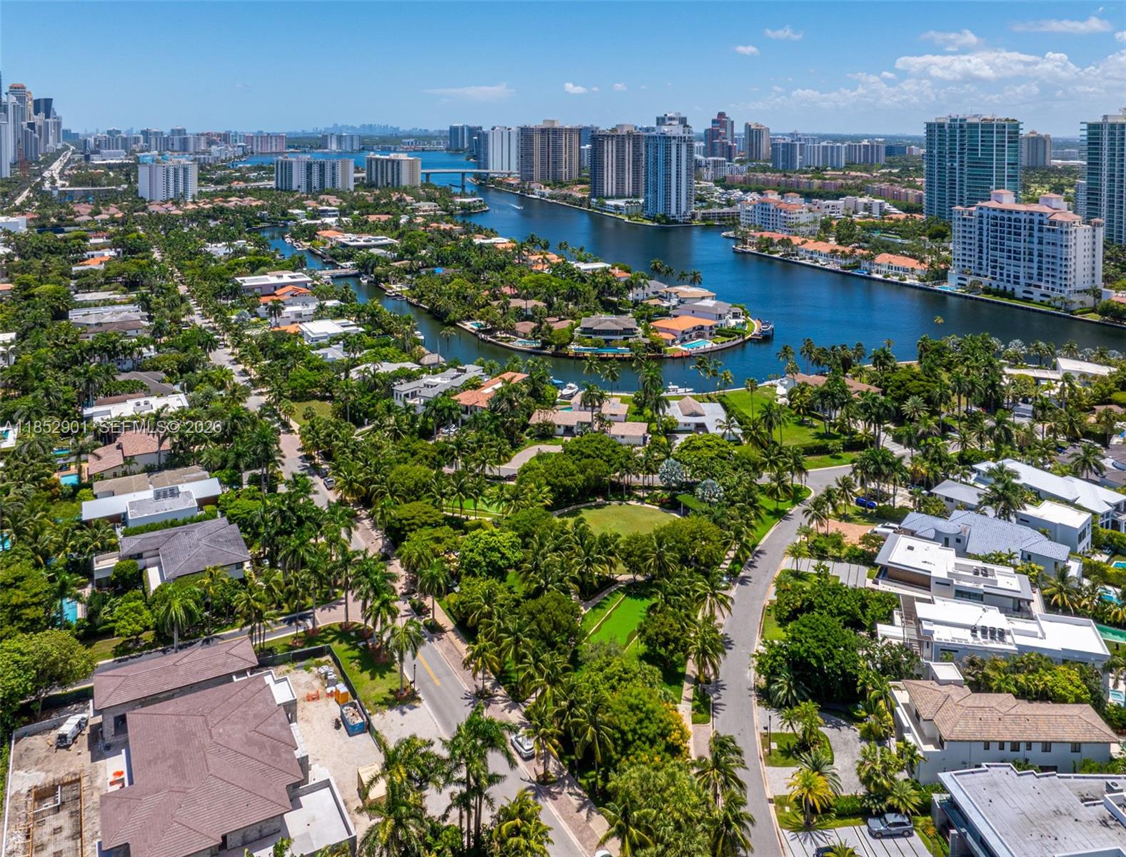 GOLDEN BEACH SEC D - Residential