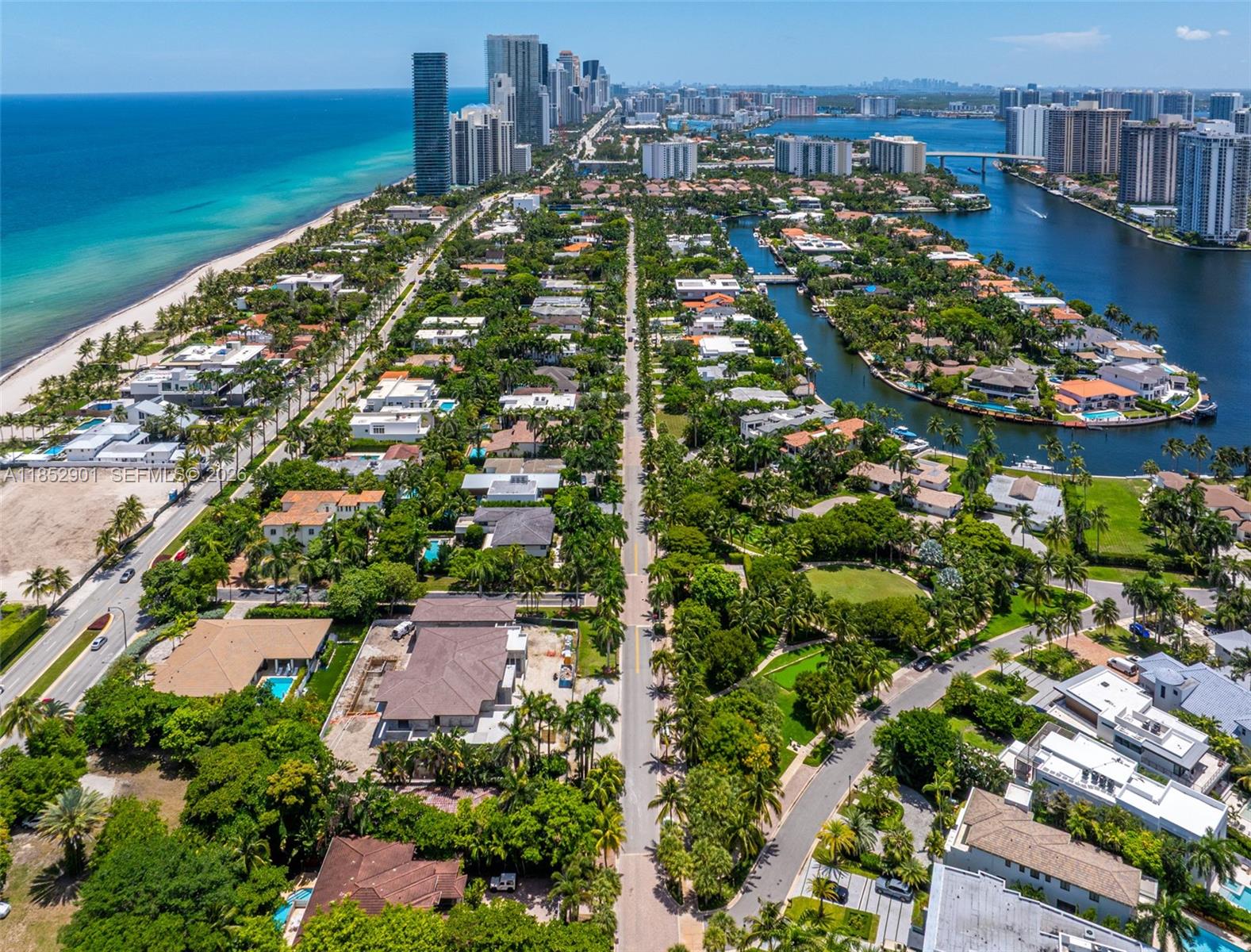 GOLDEN BEACH SEC D - Residential