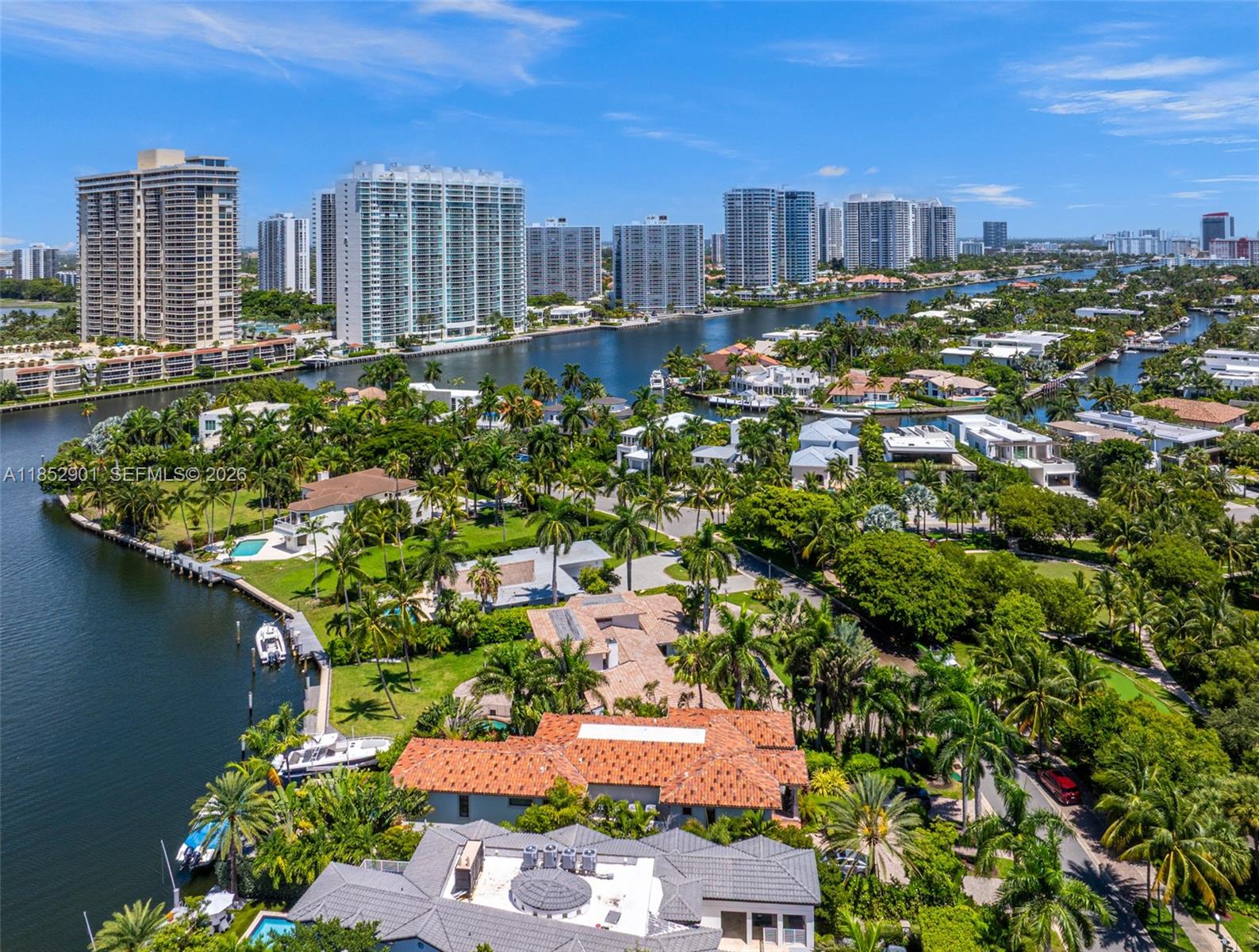 GOLDEN BEACH SEC D - Residential