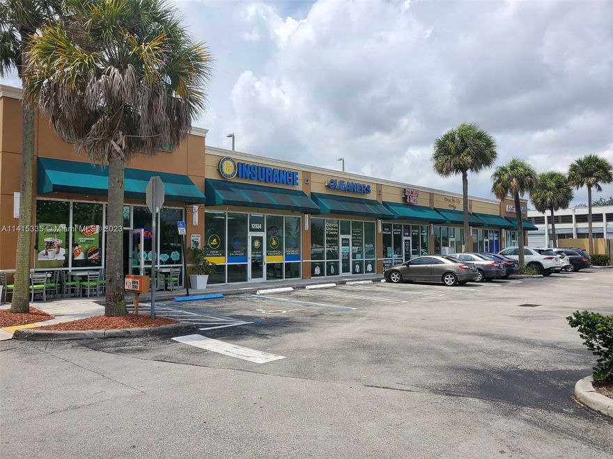 Fully built out 958 SF rent-ready space located in the heart of Kendall. The space has a private bathroom and the layout allows for a numerous amount of different businesses. Rent is $40/SF/Yr MG. Pineland Plaza is a shopping strip with 7 tenants. It is surrounded by major banks and businesses, restaurants and airport.