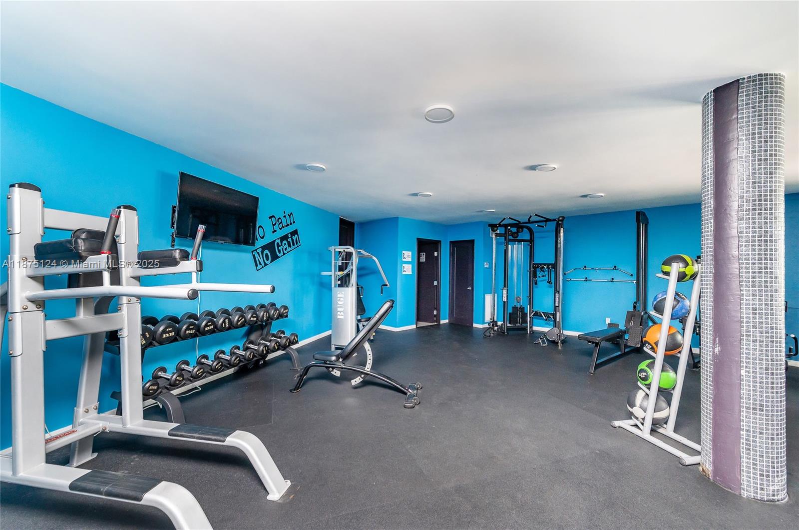 AZURE LAKE CONDO - Residential