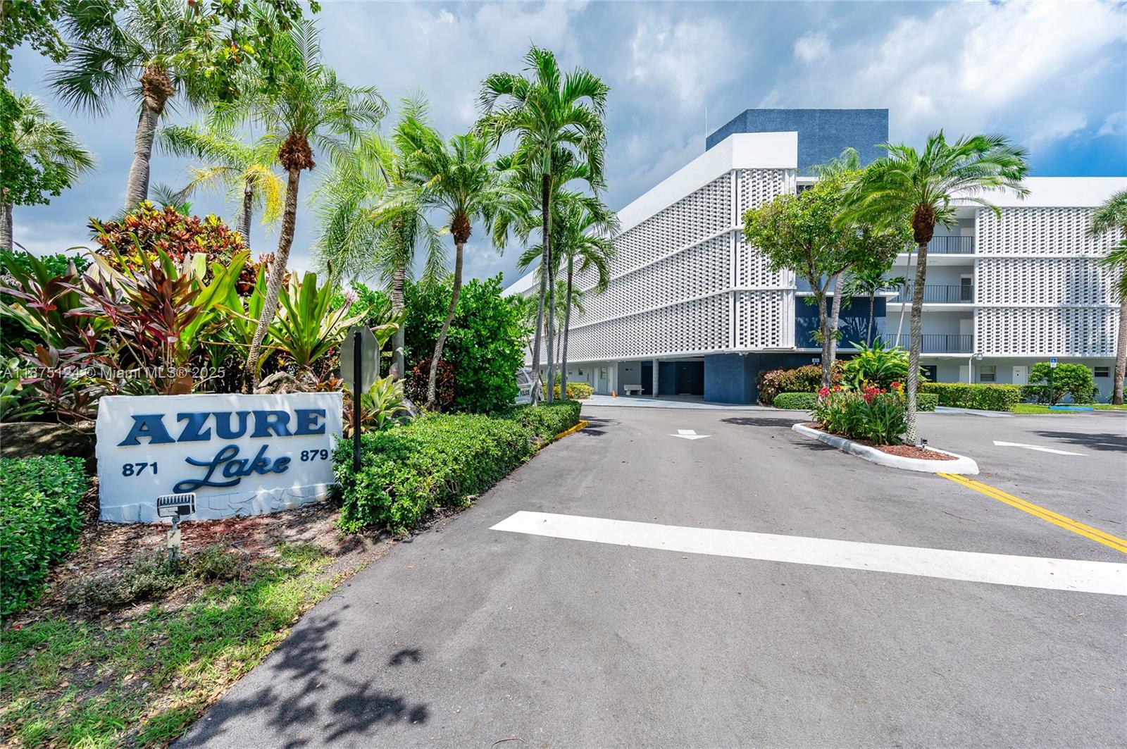 AZURE LAKE CONDO - Residential