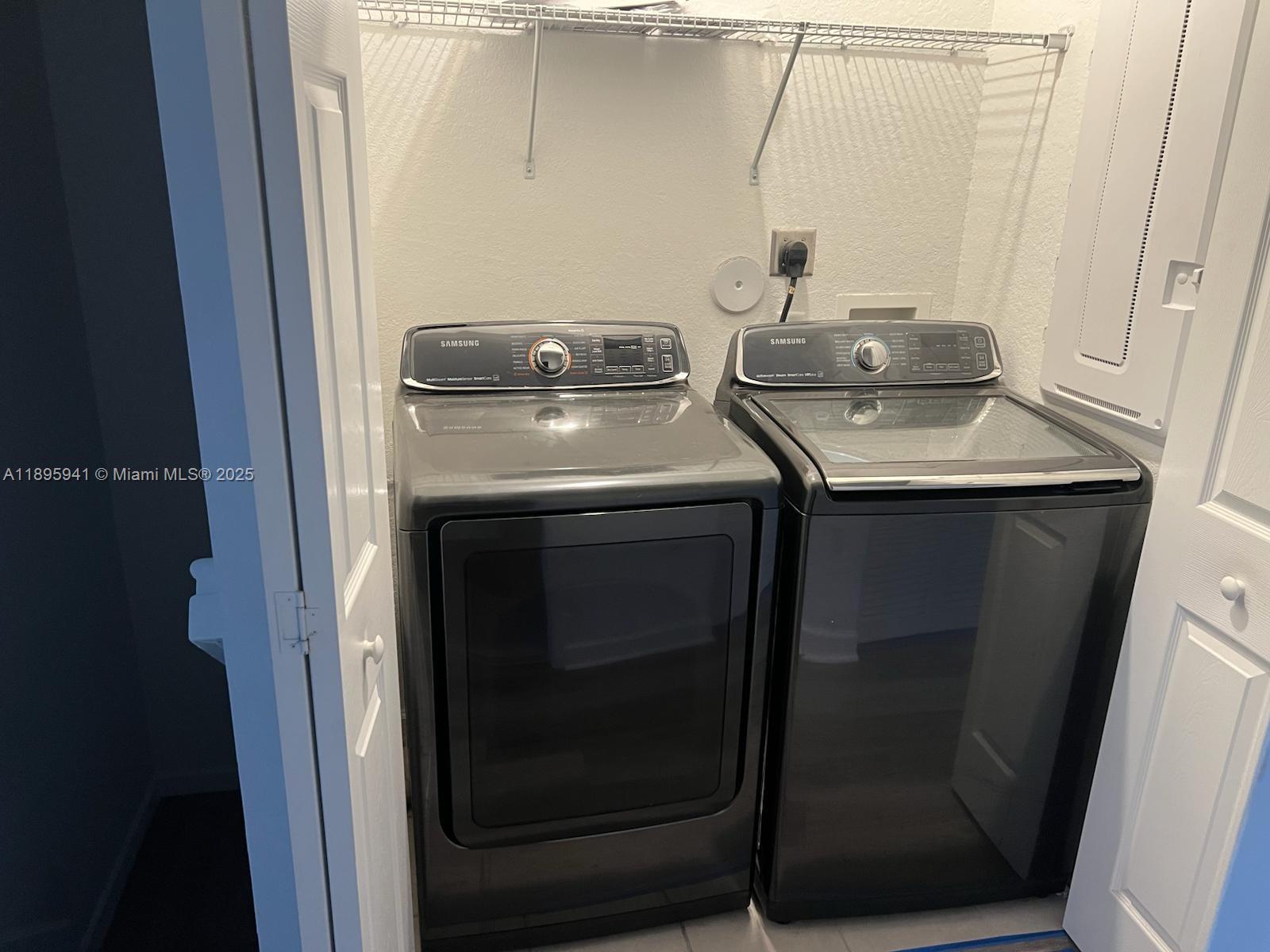 D & B SUBDIVISION - Residential Lease