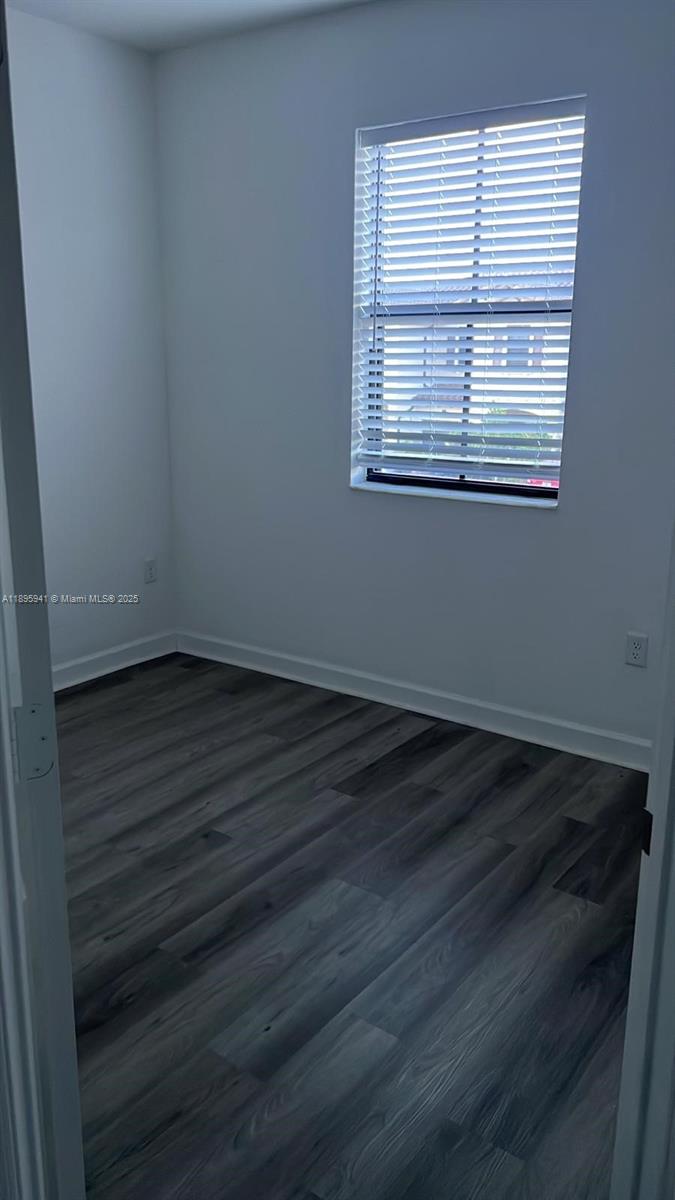 D & B SUBDIVISION - Residential Lease