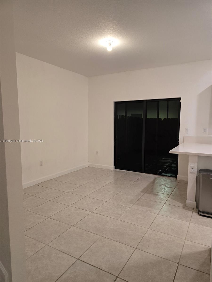 D & B SUBDIVISION - Residential Lease