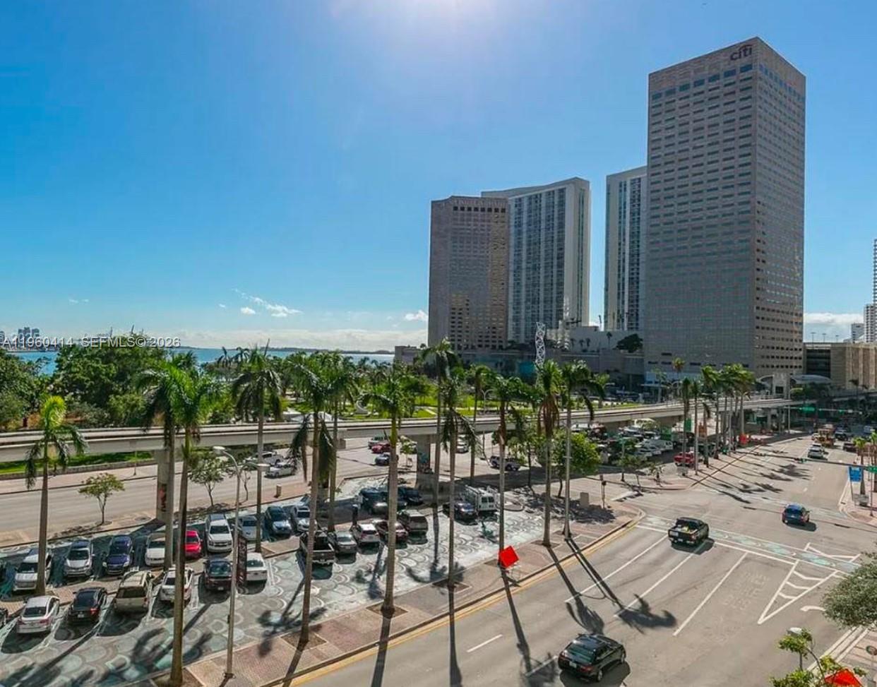 50 Biscayne - Residential