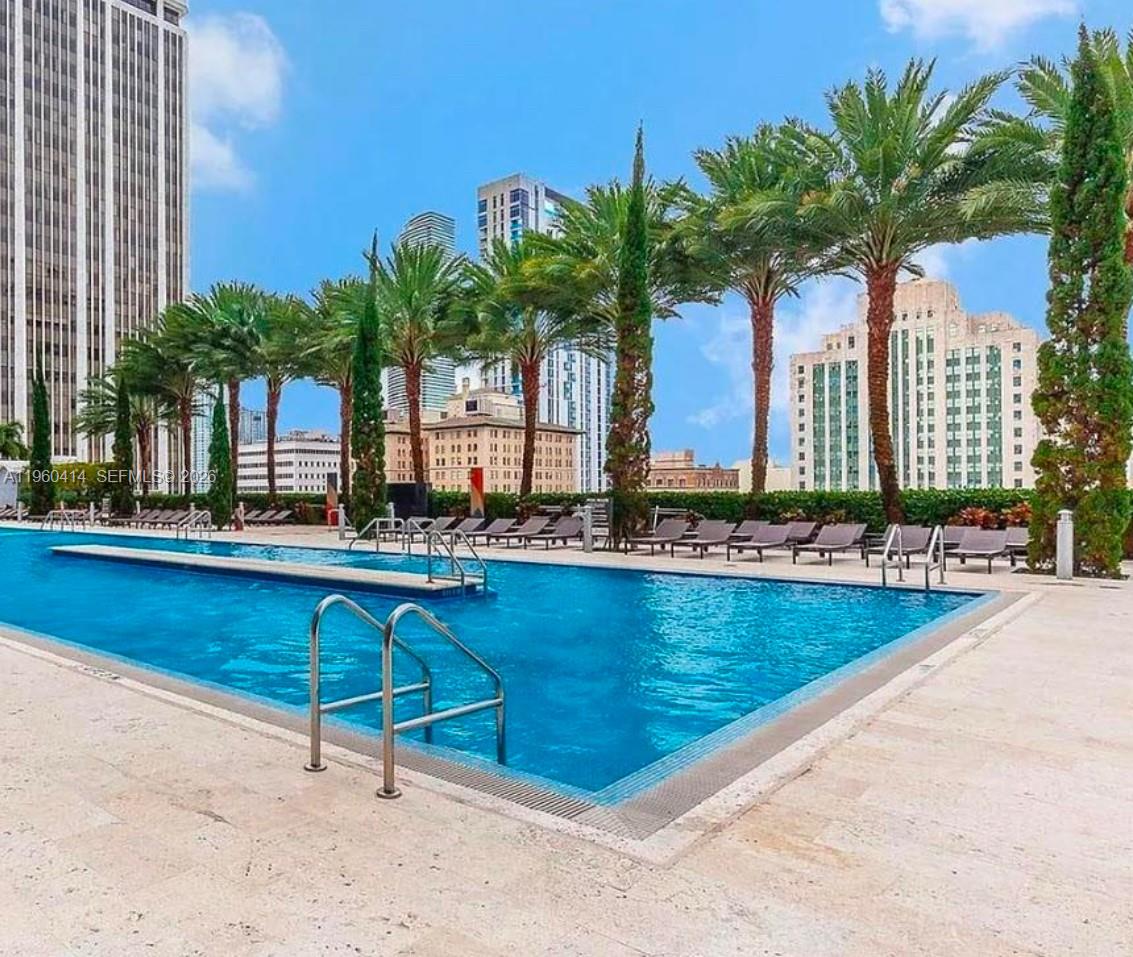 50 Biscayne - Residential