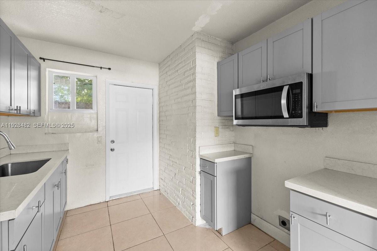 SIERRA 2ND ADDN - Residential Lease