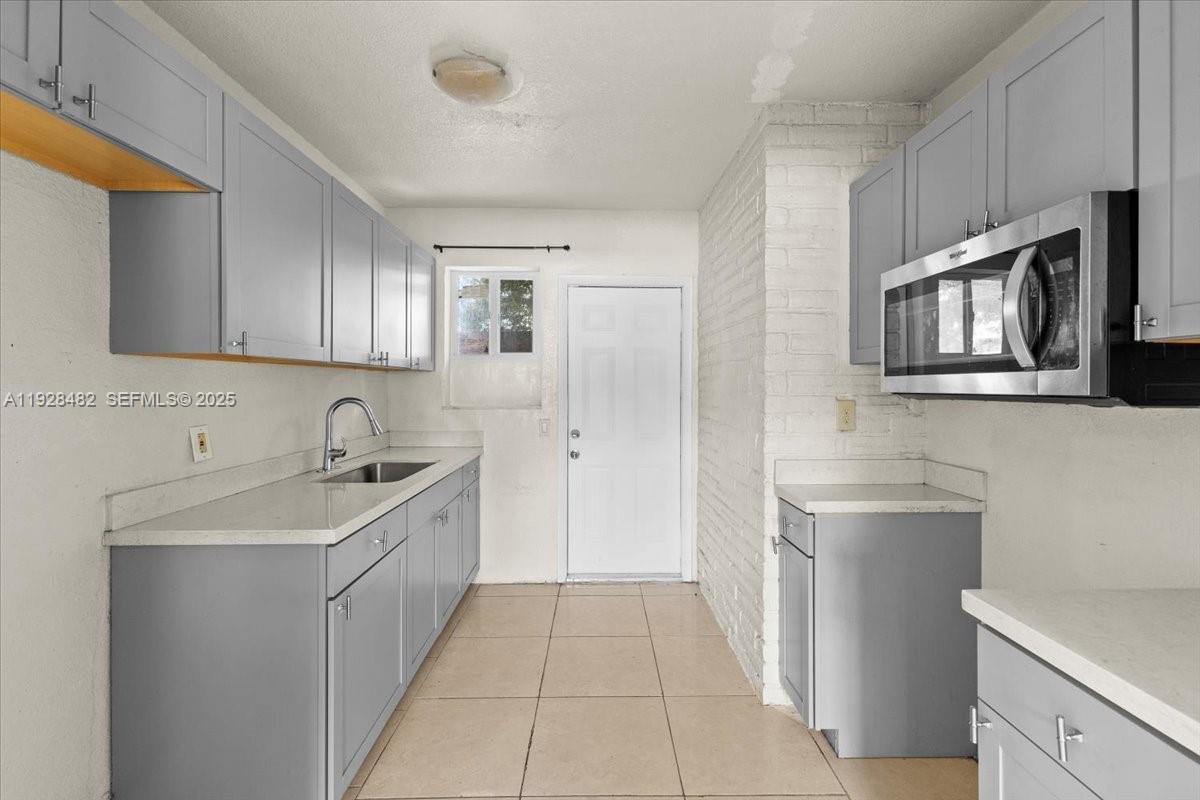 SIERRA 2ND ADDN - Residential Lease