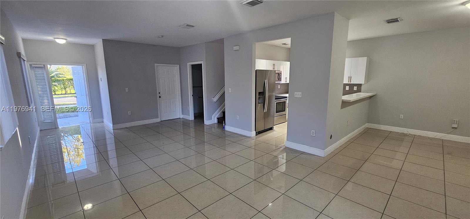 EMILIOS PLACE AT OASIS - Residential