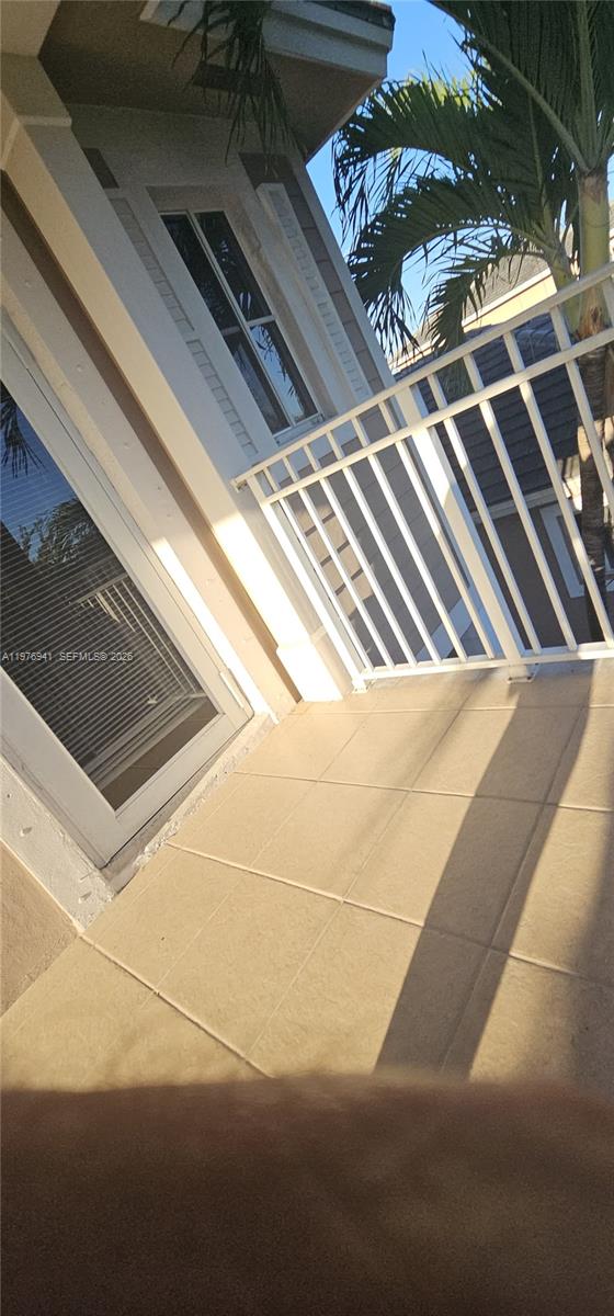 EMILIOS PLACE AT OASIS - Residential