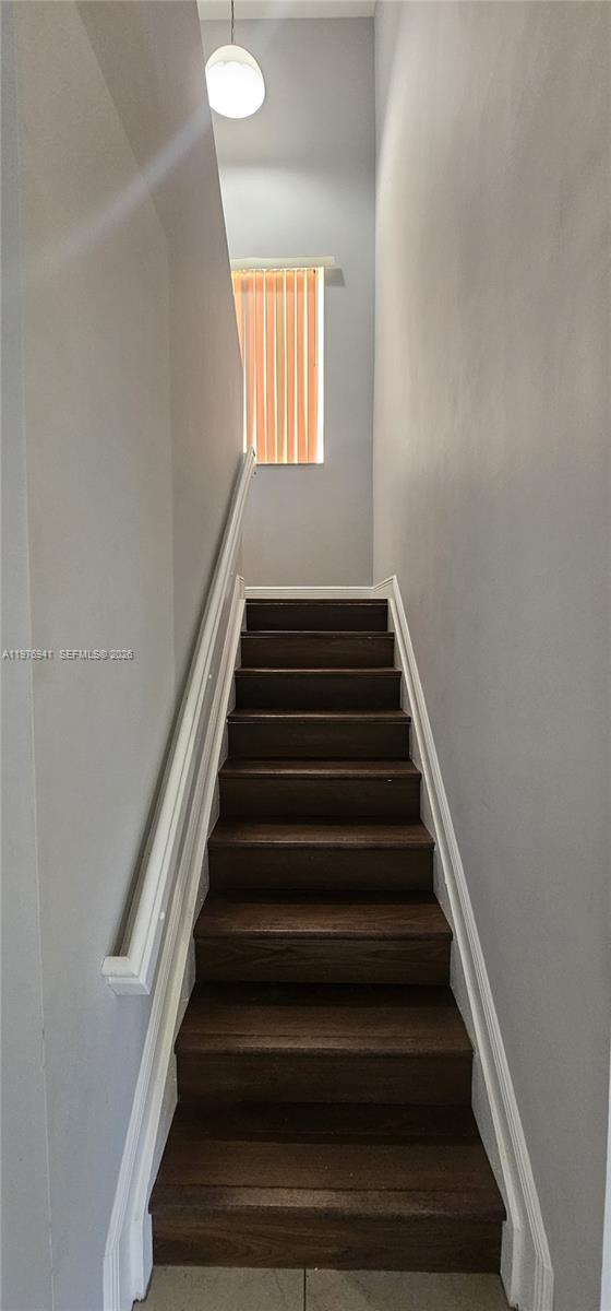 EMILIOS PLACE AT OASIS - Residential