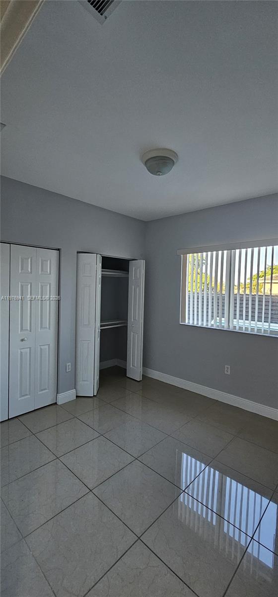 EMILIOS PLACE AT OASIS - Residential