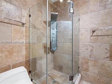 WEST LAKES GARDENS 2ND AD - Residential Lease